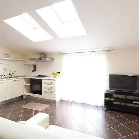 Residenza Le Torri דירה קאבאיון ורונסה